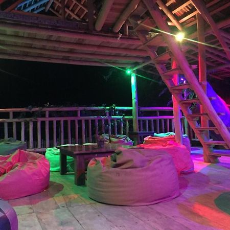 Tiki bar hostel Procida Dış mekan fotoğraf