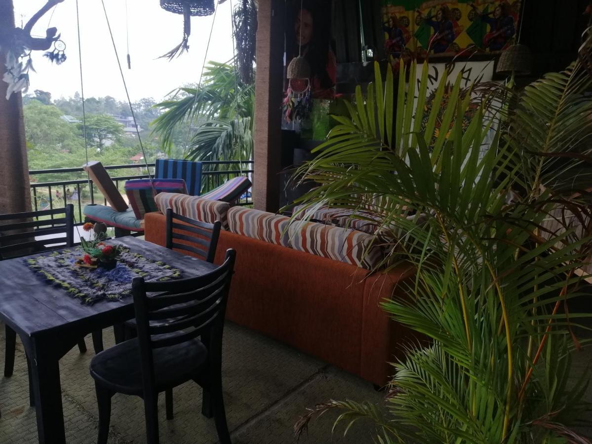 Tiki bar hostel Procida Dış mekan fotoğraf